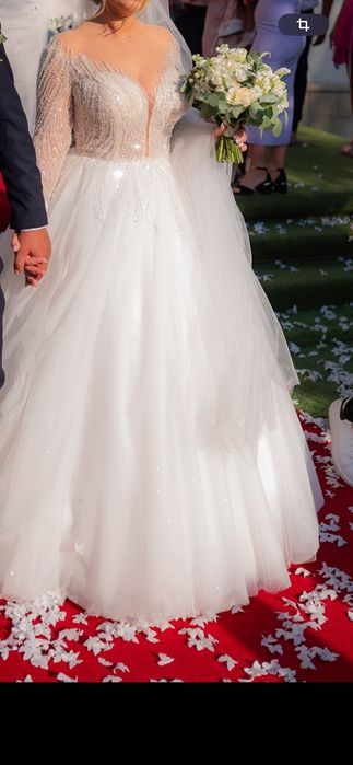 Vând rochie de mireasă