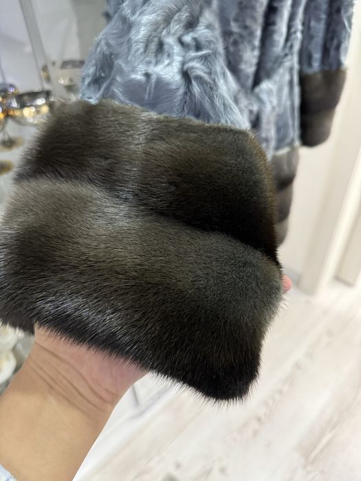Шуба из каракуля и норки