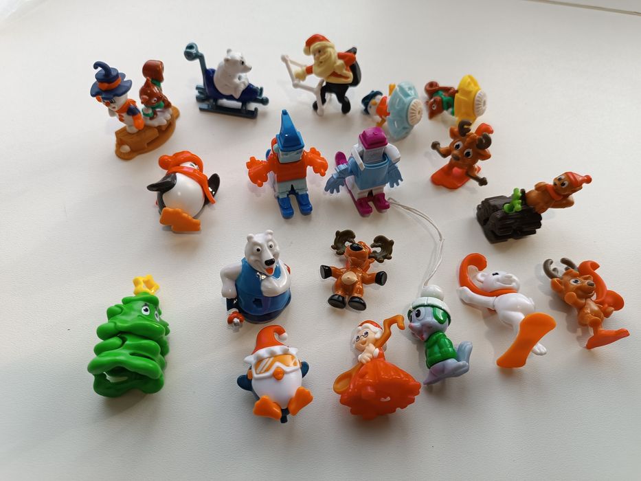 Играчки от шоколадови яйца