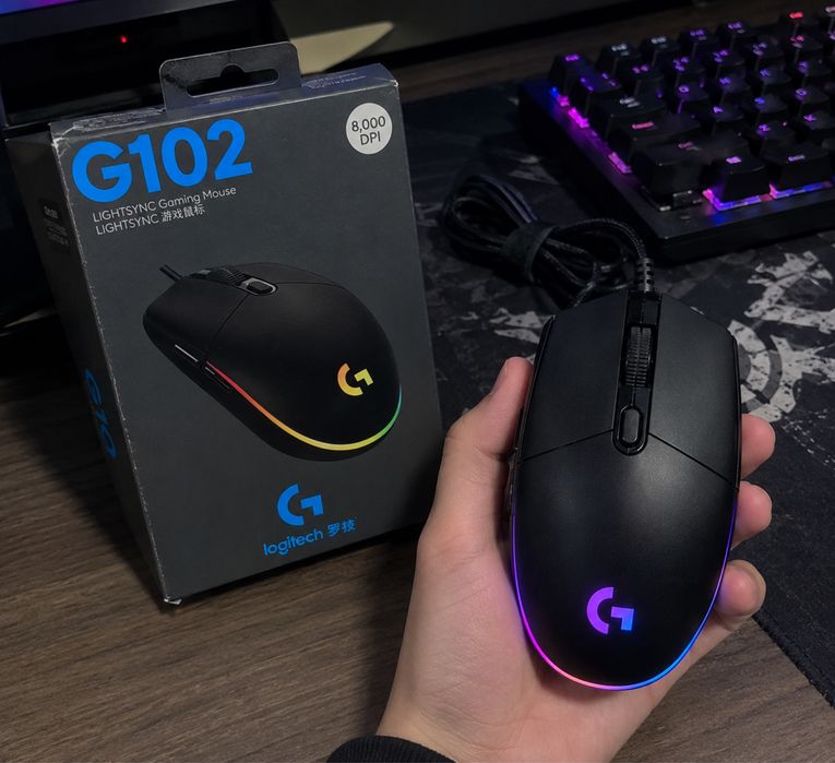 Игровая мышь Logitech G102 LIGHTSYNC