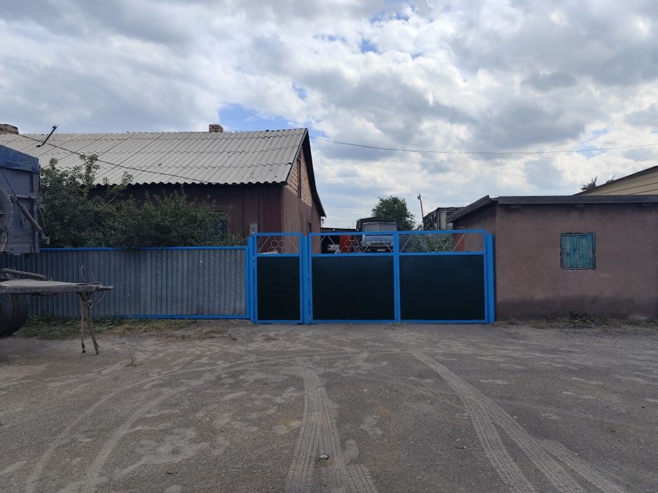Продам дом в селе Новоузенка