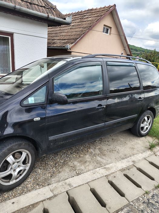 Vând Volkswagen Sharan interior din piele
