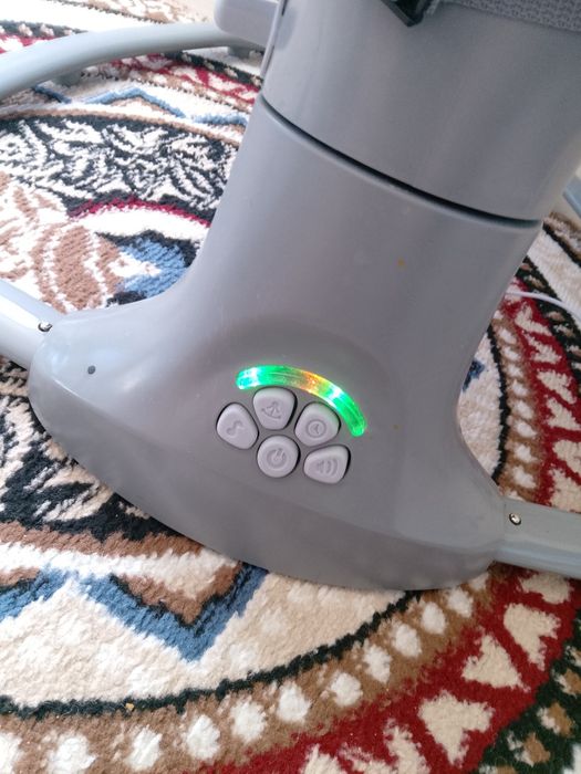 Шезлонг для малыша 15.000 ТГ торг