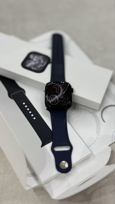 Apple watch 11/46