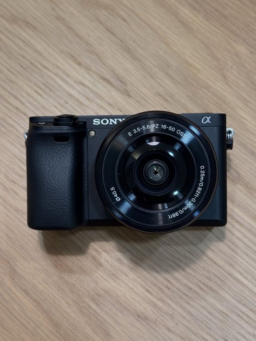 Фотоаппарат Sony 6400