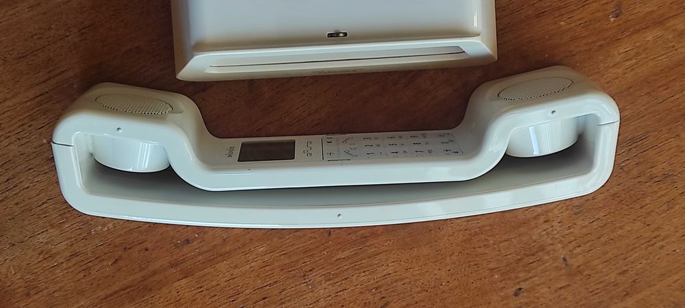 Безжичен рекламен телефон - бижу SWISSVOICE