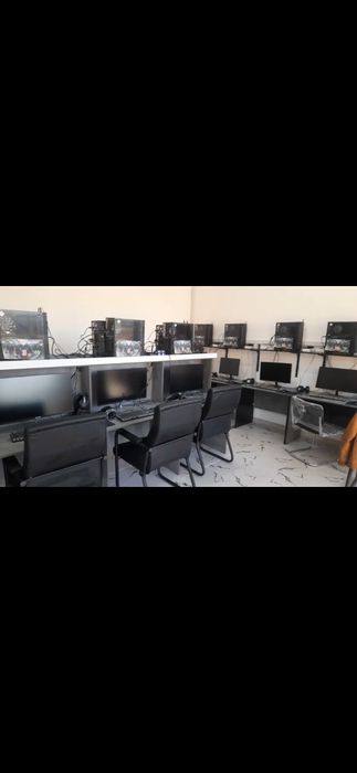 Продаётся 20 компьютеров.