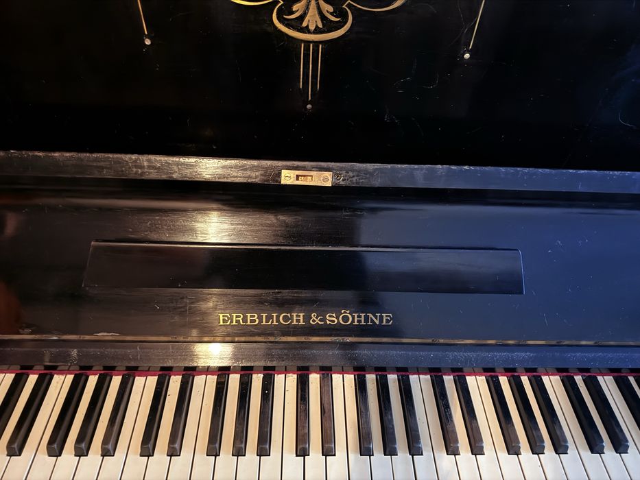 Erblich & Söhne пиано
