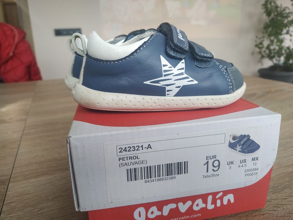 Боси обувки Garvalin номер 19