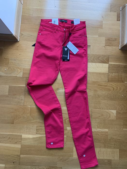 Guess hanorac XXS si blugi Curve x Skinny mar.26