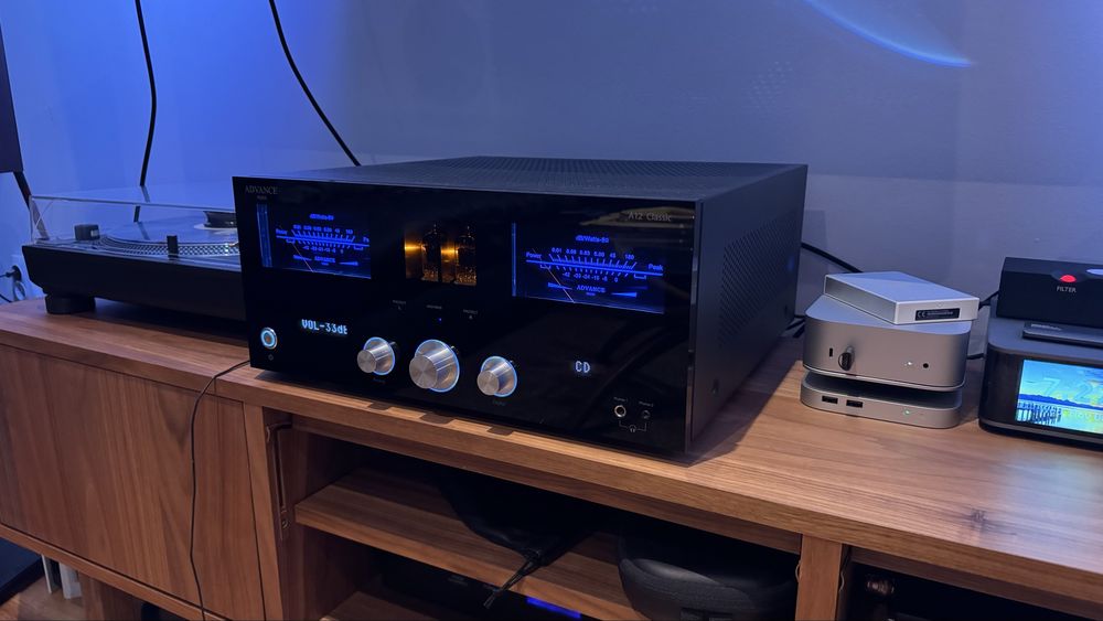 Amplificator Advance Paris - Advance Acoustics A12