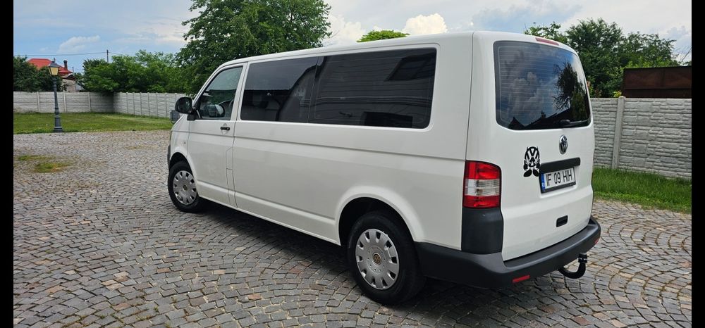 VOLKSWAGEN Transporter 2010 — imagine 3