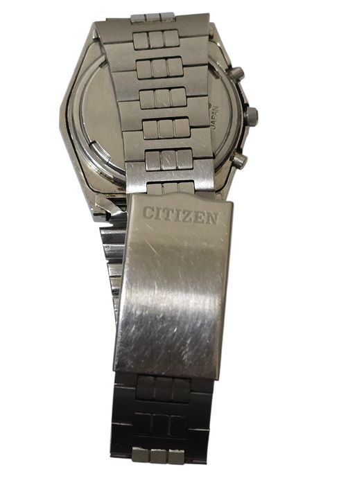 Ceas Citizen  digital, analogic