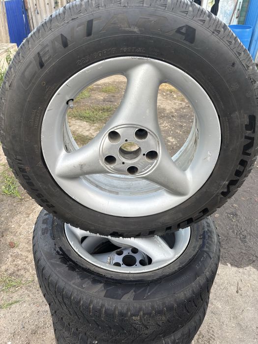 продам колеса на 16