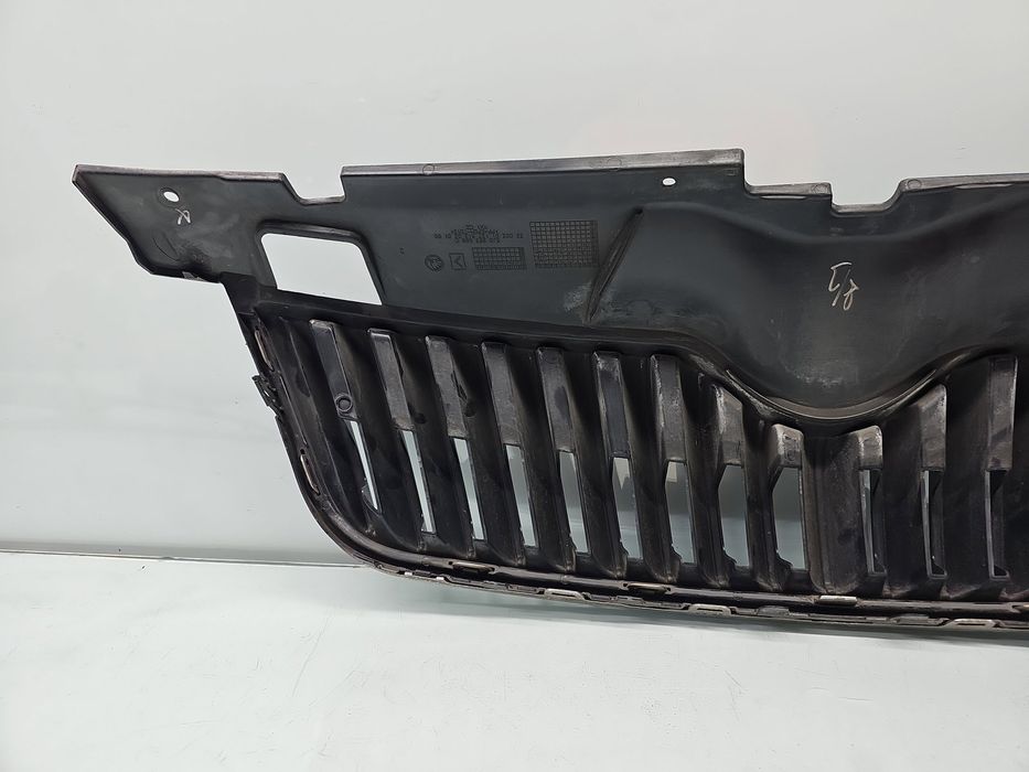 Grila bara fata Skoda Fabia 2 (5J, 542) [Fabr 2007-2014] Hatchback 5J0