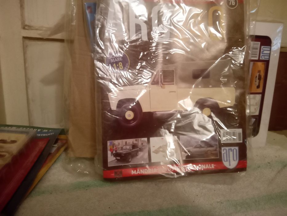 ARO 240 macheta legendarului 4*4