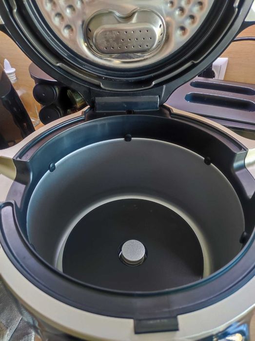 *НОВ* Интелигентен мултикукър с готвене под налягане Tefal Touch CY912831 + допълнителен аксесоар за запичане и горещ въздух