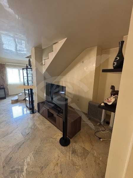 Продава се Мезонет в Пловдив, Център - 190 кв.м за 635 €/кв.м - Снимка #2