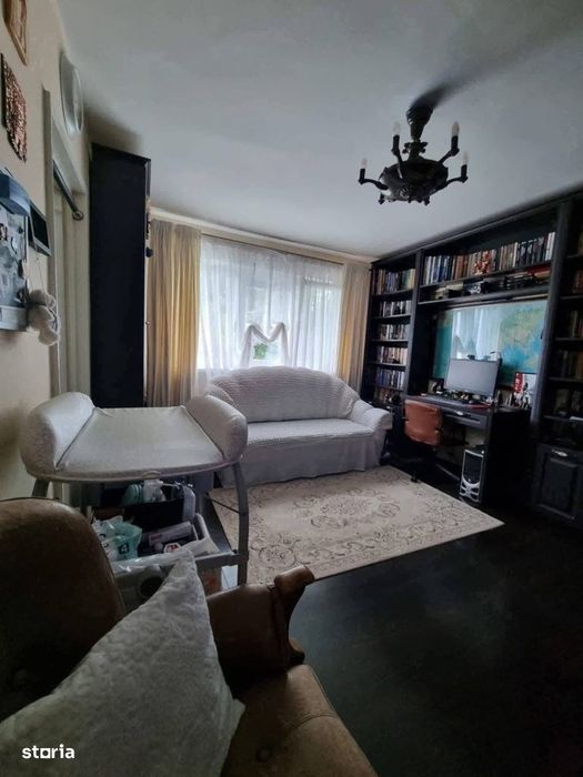 De vanzare apartament cu 2 camere, zona linistita, 39.500 euro