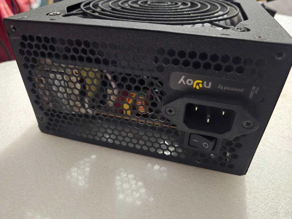 Sursa PC nJoy Ayrus 450, 450W (Peak 500W), ATX 12V v2.3, Eficienta 80 Plus, PFC Pasiv