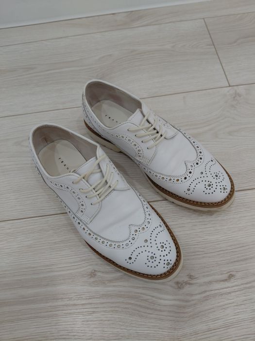 Женские кожаные лоферы