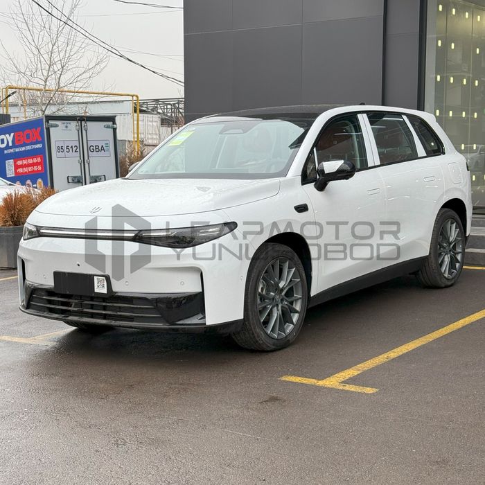 Leapmotr C16 model 2026