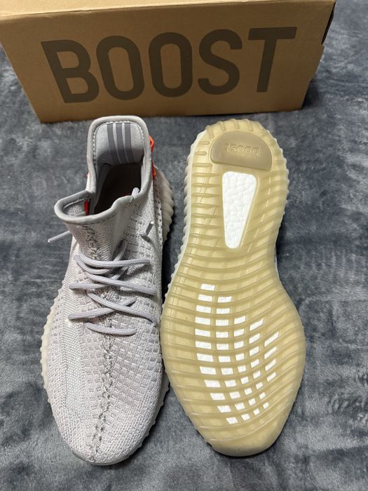 Adidas Yeezy 350 V2 Tail Light 41 1/3