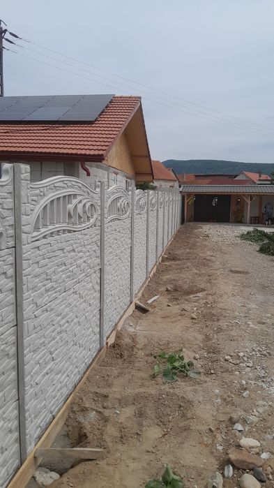 Garduri din beton prefabricate
