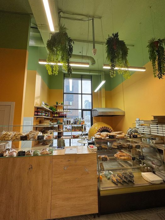 Продается кафе пиццерия -пекарня