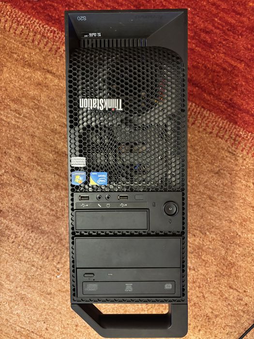Lenovo ThinkStation S20