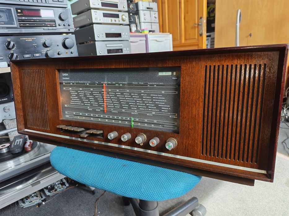 Vând radio Grundig pe lămpi 3088