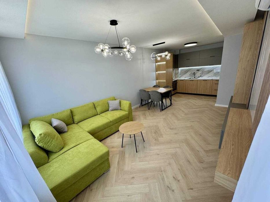 Продава се Двустаен апартамент в Пловдив, Кючук Париж - 64 кв.м за 2186 €/кв.м - Снимка #1