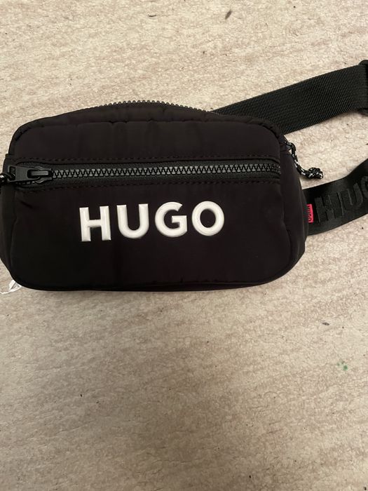 Чантичка Hugo (паласка)