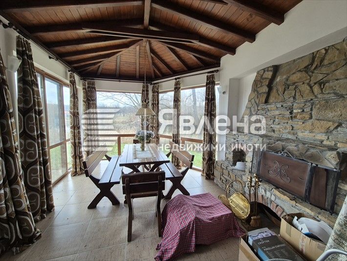 Продава се Къща в с. Гергини, Област Габрово - 430 кв.м за 1163 €/кв.м - Снимка #3