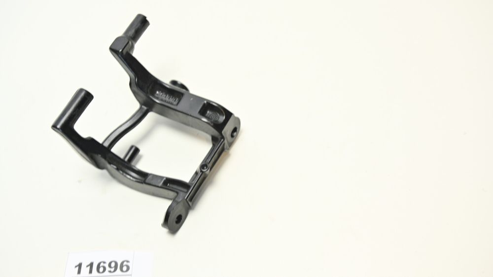 Suport Prindere Radiator Ulei Ducati Diavel 1200 2010 - 2017