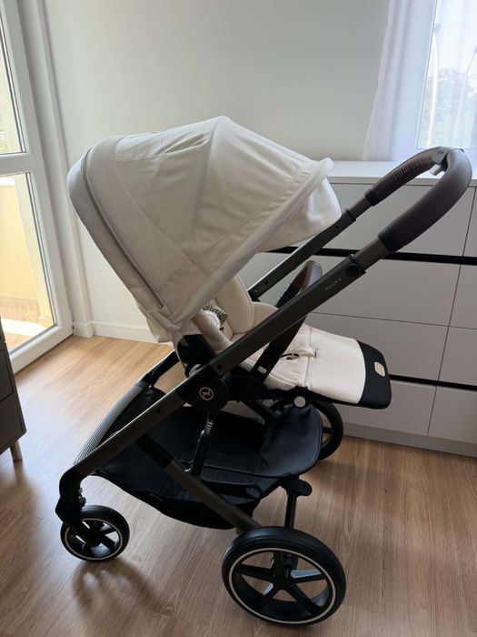 Cybex Balios S Lux само с летен кош
