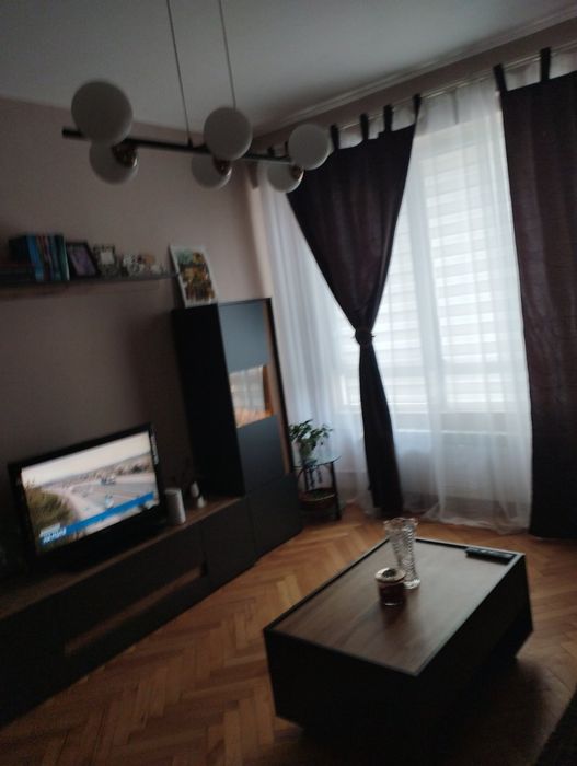 2стаен непреходен Перник кв Изток