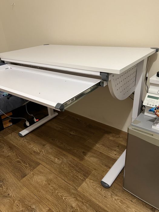 Регулируемо бюро