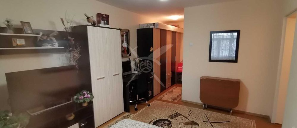 Продава се Тристаен апартамент в Бургас, Победа - 75 кв.м за 840 €/кв.м - Снимка #4