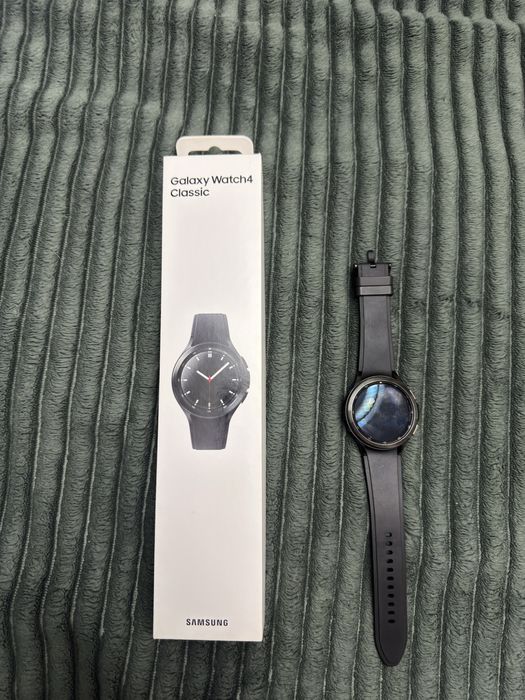Samsung Galaxy Watch4 Classic