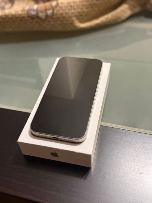 Iphone 15 pro-128gb E sim