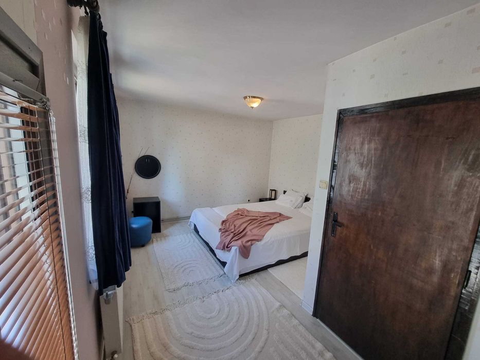 Продава се Къща в Монтана, Идеален център - 101 кв.м за 2179 €/кв.м - Снимка #16