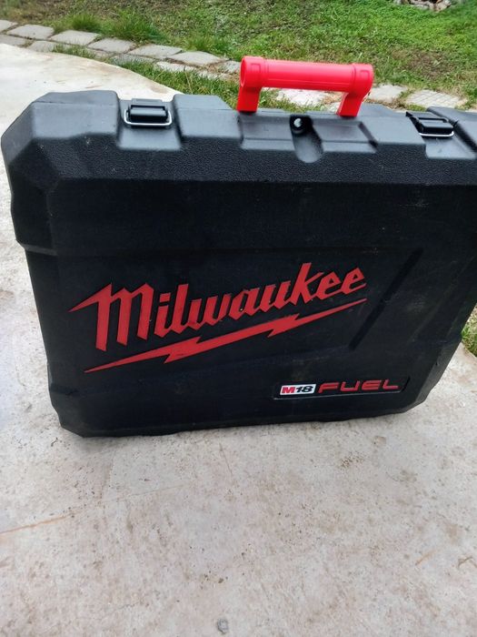 Milwaukee M18 FHM Перфоратор SDS-MAX