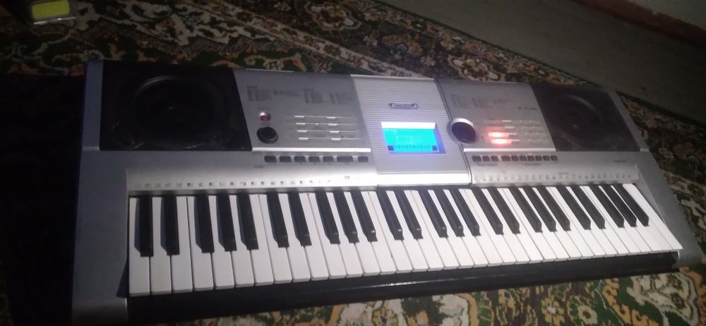 Синтезатор Yamaha