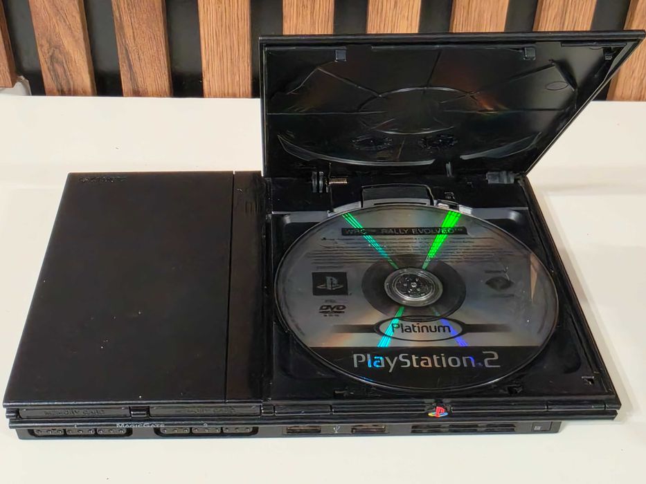 Consola Sony PlayStation 2 PS2 Slim modata