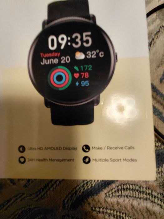 Продам часы новые