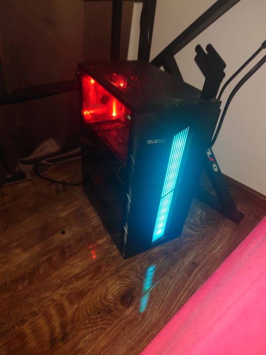 Unitate PC gaming \ office
