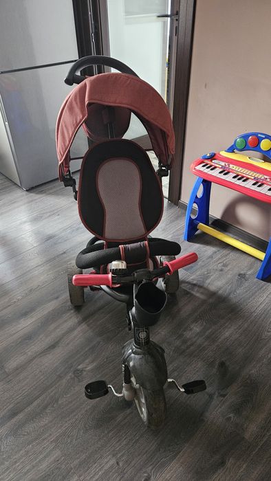 Триколка Lorelli