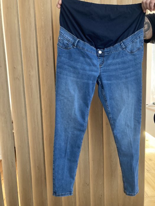 Дънки за бременни