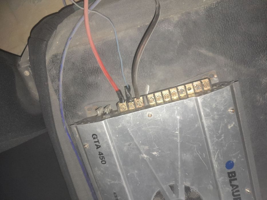 Sambufer usiliteli bilan